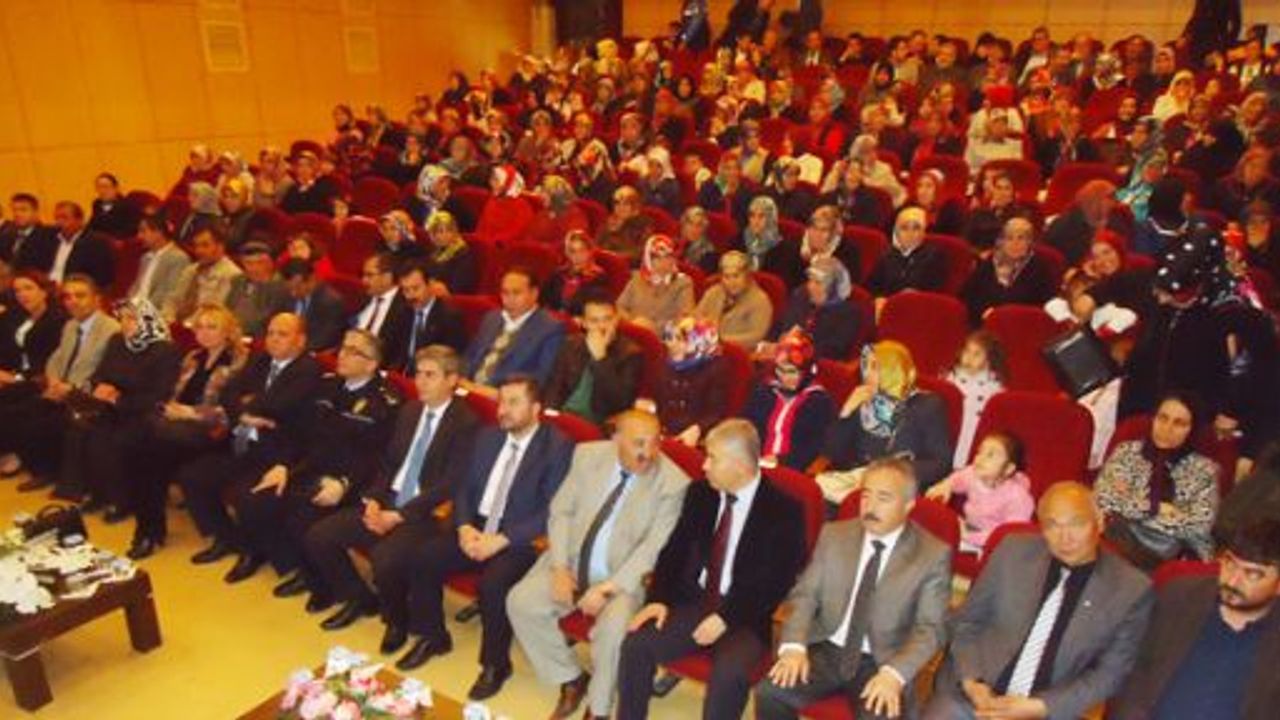  Aile İçi İletişim ve Çocuklara Yönelik Cinsel İstismarın Önlenmesi Konferansı