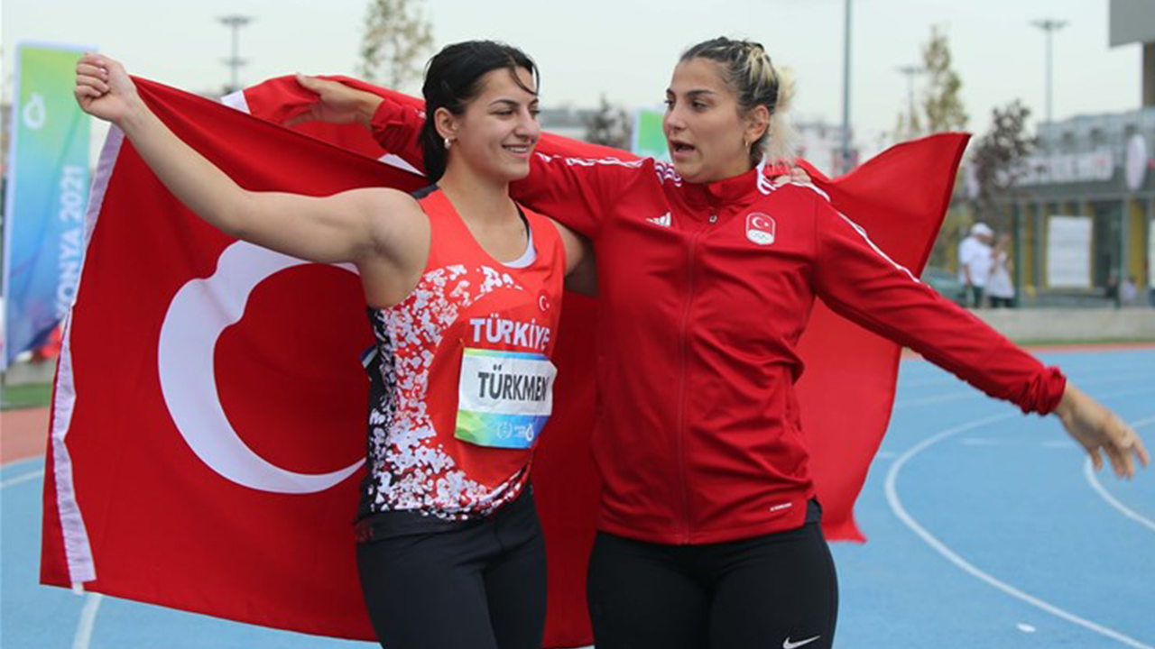 Kadınlar Ciritte İlk İki Sıra Türkiye'nin