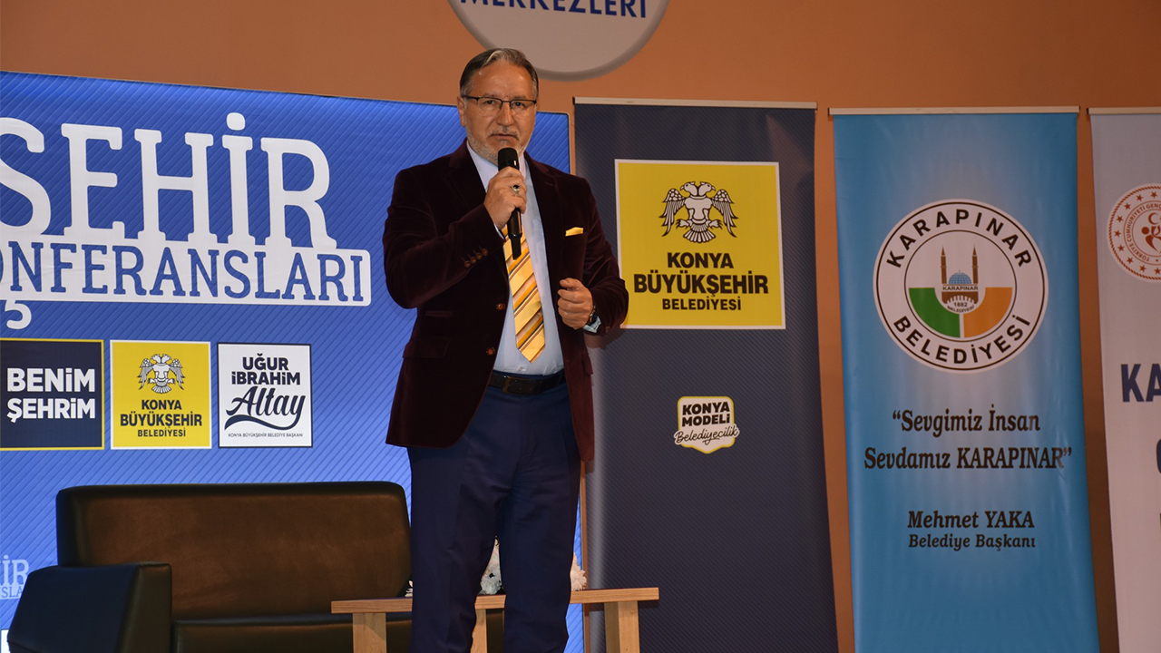 İlahiyatçı Mustafa Karataş, Karapınar’da Konferans Gerçekleştirdi