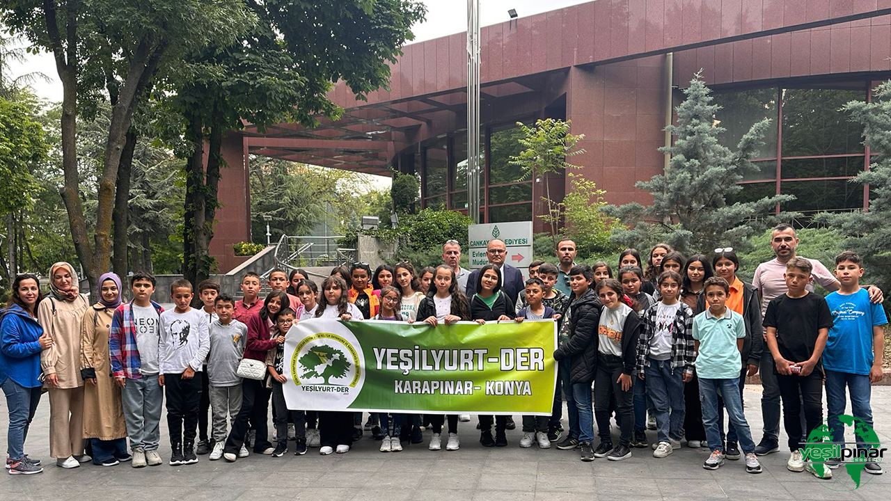 Yeşilyurt Derneği Öğrencileri Ankara’ya Geziye Götürdü