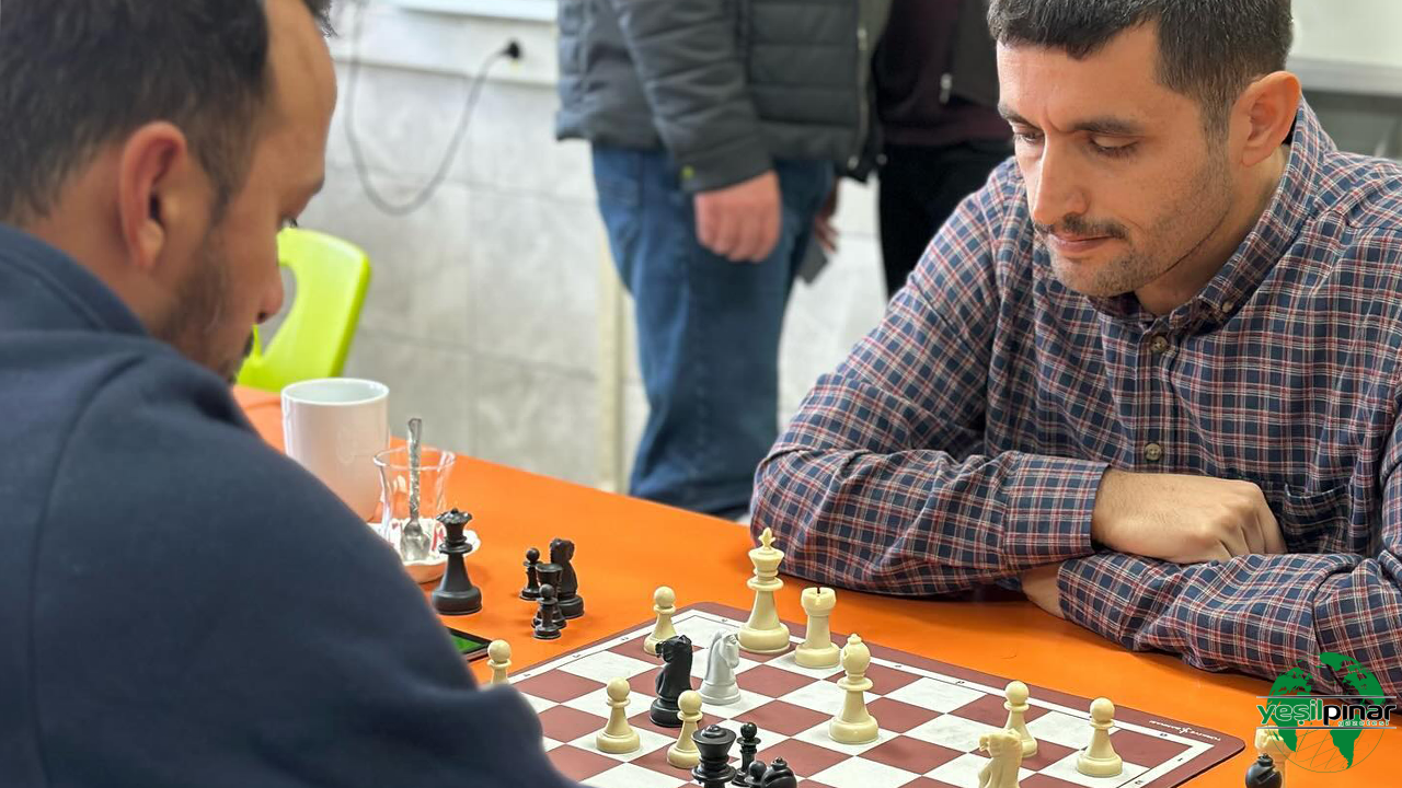 Öğretmenler Arası Satranç Turnuvası Düzenlendi