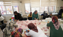 KOMEK ve ASEM Mensupları Depremzedelerin İçini Isıtıyor