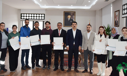 Karapınar'da Gençlere Örnek Olacak Tarım ve Arıcılık Projesine Başarı Belgesi