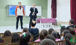 TOKİ Yavuz Selim İlkokulu Öğrencileri, TÜBİTAK Bilim Söyleşileri ile Bilime Işık Tuttu
