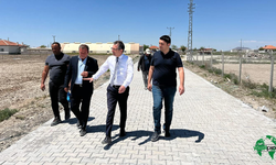Başkan Önal,  Kazanhüyüğü'nde Parke Yol Çalışmalarına Yerinde İnceledi