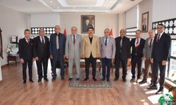 Konya Karapınarlılar Derneği’nden Kaymakam Öztürk’e Ziyaret