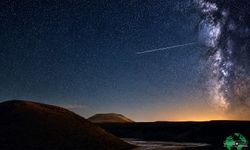Meke Krater Gölü’nde Perseid Meteor Yağmuru Görsel Şölen Sundu
