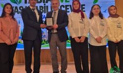 Karapınar Osman Hulusi Ateş Kız Anadolu İmam Hatip Lisesinden İl Üçüncülüğü