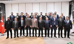 Karapınar TSO Yönetimi, Rifat Hisarcıklıoğlu’nu Ziyaret Etti