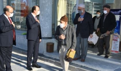 Büyükşehir Belediye Başkanı Altay Karapınar’ı Ziyaret Etti