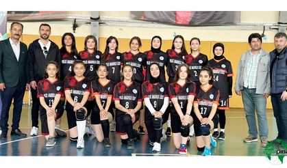Liseler Arası Kız Voleybol  Turnuvası Finali Sona Erdi