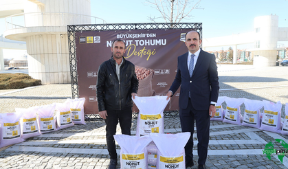Başkan Altay Tüm Çiftçilerin 14 Mayıs Dünya Çiftçiler Gününü Kutladı