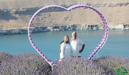 Acıgöl ve Lavanta Bahçesi Karapınar'ın Turizmde Yeni Gözdesi Oldu