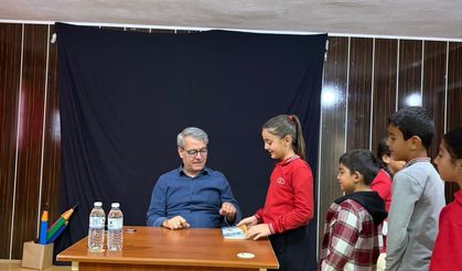 Hotamış İlkokulunda Yazar Söyleşisi: Prof. Dr. Abdullah Harmancı Öğrencilerle Buluştu