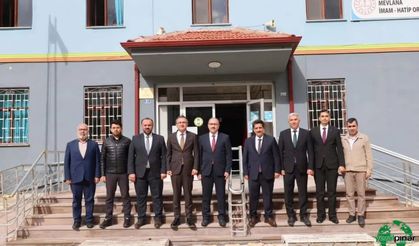 AH­MET YAPICI’DAN KARAPINAR’DA EĞİTİM KURUMLARINA ZİYARET