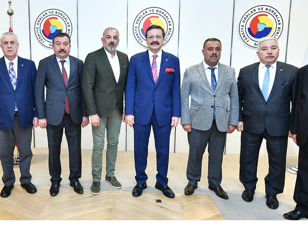 Başkan ULUSOY İklim Değişikliği ve  Çevre Kurulu Toplantısına Katıldı