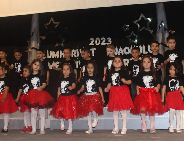 Cumhuriyet İlkokulu Anaokul Yıl sonu Şenliği Düzenledi
