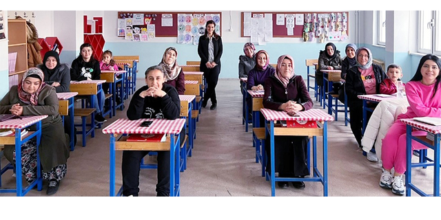 Toki Yavuz Selim ilkokulu'nda   Veli Toplantısı