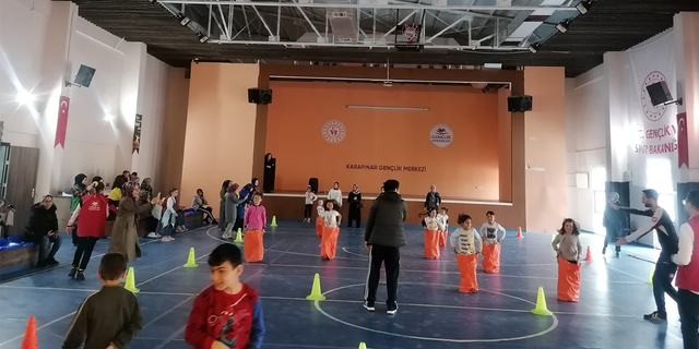 Depremzede Çocuklar  İçin Oyun Etkinliği Düzenlendi  