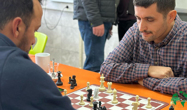 Öğretmenler Arası Satranç Turnuvası Düzenlendi