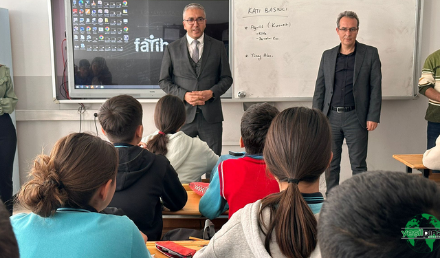 İlçe Millî Eğitim Müdürü Ahmet İÇALAN, 75. Yıl İlk/Ortaokulu'nu Ziyaret Etti