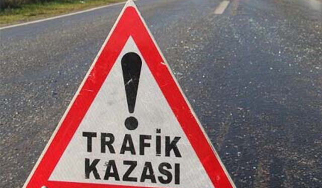Karapınar’da Otomobil ile Motosiklet Çarpıştı: 2 Yaralı