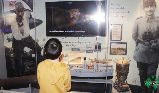Çanakkale Savaşları Mobil Müze Tırı Karapınar'da Ziyaretçileriyle Buluştu