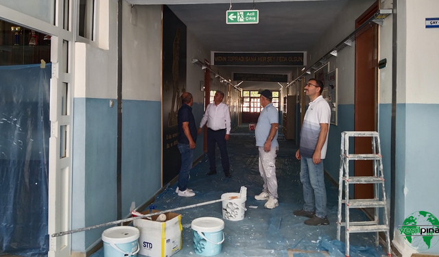 Okullarda Yaz Dönemi Boyunca Bakım ve Onarım Çalışmaları Devam Ediyor