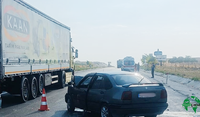 Karapınar Poligon Kavşağında Trafik Kazası: 4 Kişi Yaralandı