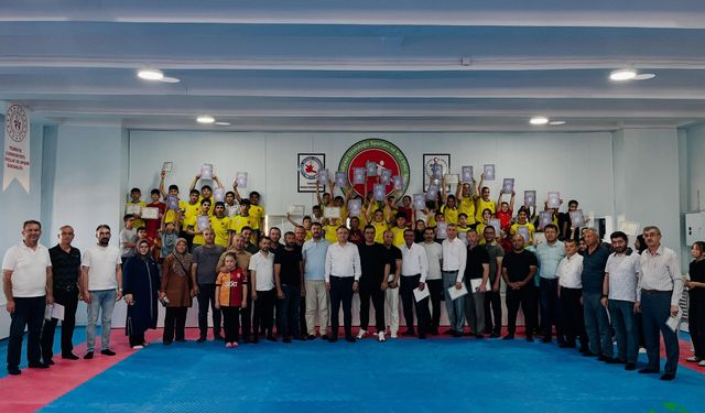 Karapınar’da Wushu Sporcularının Kuşak ve Diploma Heyecanı
