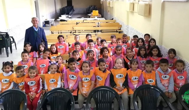 TEMA Vakfı İlçe Gönüllü Sorumlusu Musa CEYHAN KEPEZ İlkokul ve Ortaokulu’nu Ziyaret Etti