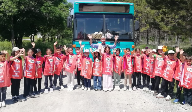 TOKİ Yavuz Selim İlkokulu Müdürlüğü Öğrencilerine Çevre Gezisi Düzenledi