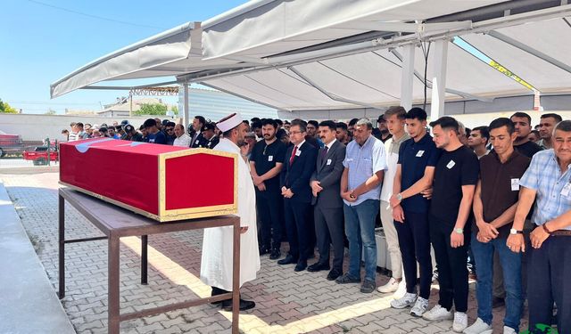 Mühimmat Sözleşmeli Er Hüseyin  Uzundemir Son Yolculuğuna Uğurlandı