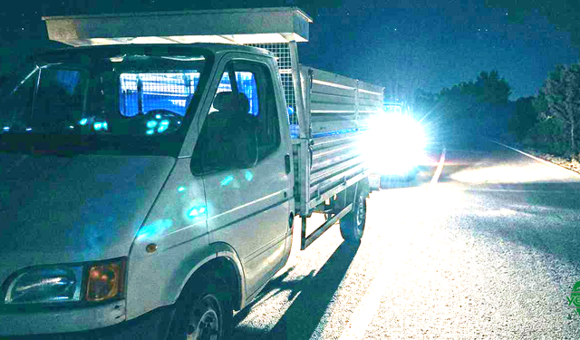 Karapınar'da Çalınan Kamyonet Yakıtı Bitince Terk Edildi
