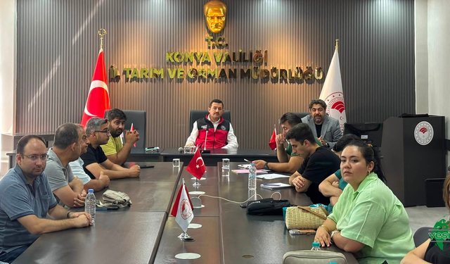 Ticari Kanatlı İşletmelerinde Biyogüvenlik Eğitimi Gerçekleştirildi