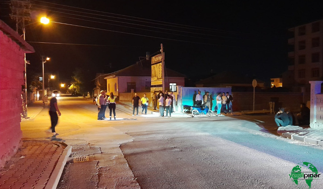 Karapınar'da Otomobil ile Motosiklet Çarpıştı: 2 Ağır Yaralı