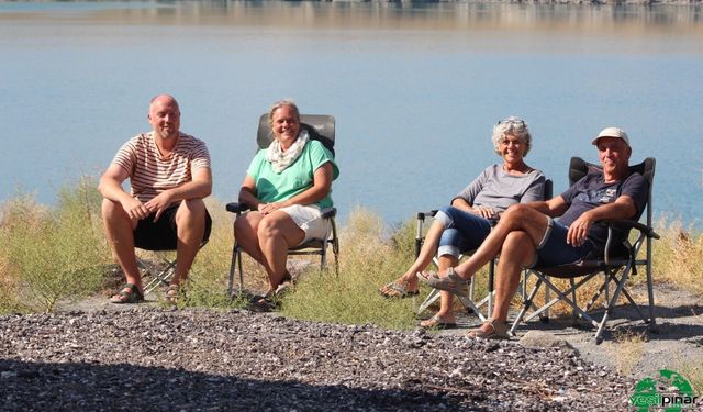 Alman Turistler Karapınar’da Kamp Yaptı: Meke ve Acıgöl’e Hayran Kaldılar