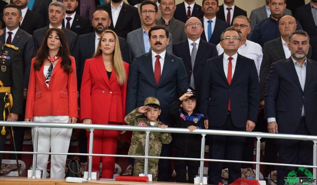 Karapınar’da 29 Ekim Cumhuriyet Bayramı Coşkuyla Kutlandı