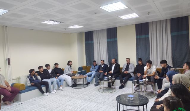 Karapınar İlçe Müftüsü Fatih Koç, Öğrencilerle Hasbihal Programında Buluştu