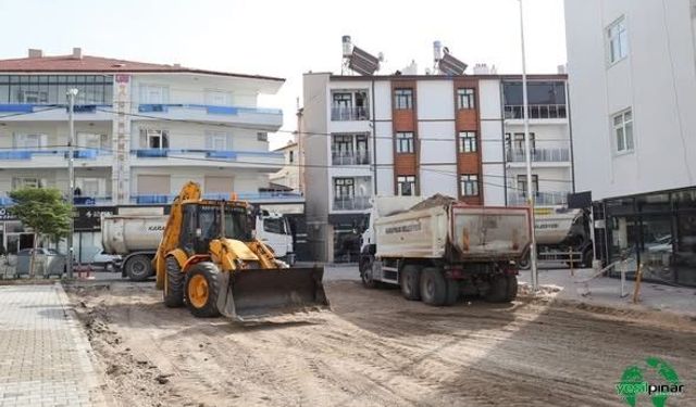Karapınar’da Apak Mahallesi’nde Sıcak Asfalt Hazırlıkları Başladı