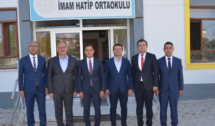 Kaymakam Murat ve Başkan Yaka Okulları Ziyaret Ettiler