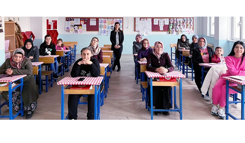 Toki Yavuz Selim ilkokulu'nda   Veli Toplantısı