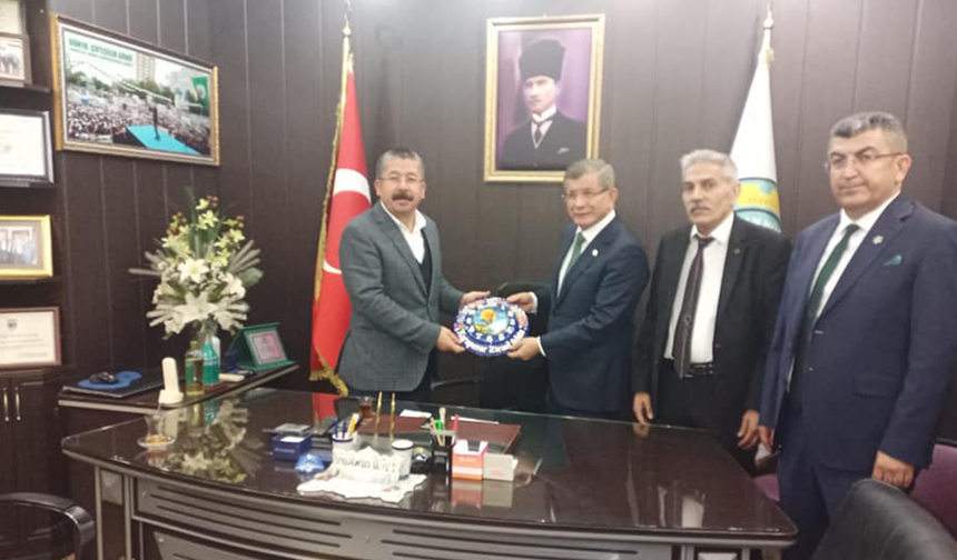 GP Genel Başkanı Ahmet Davutoğlu Karapınar Ziraat  Odasını Ziyaret Etti