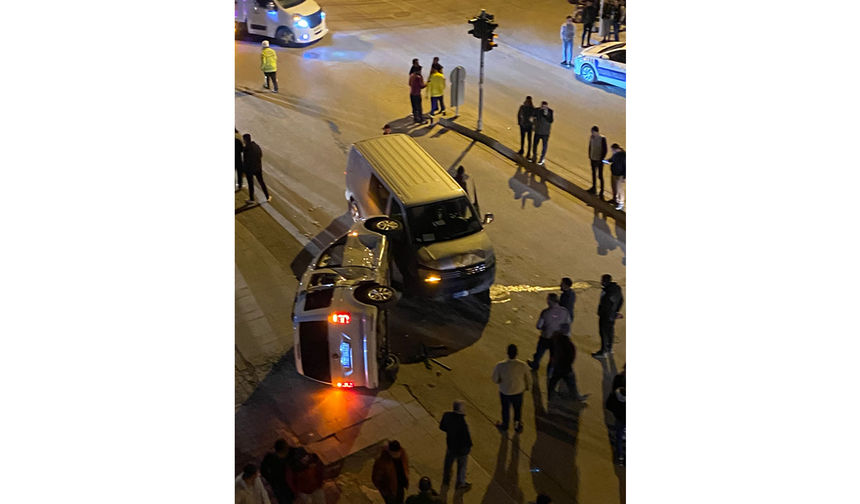Karapınar'da Trafik Kazası : 2 Yaralı