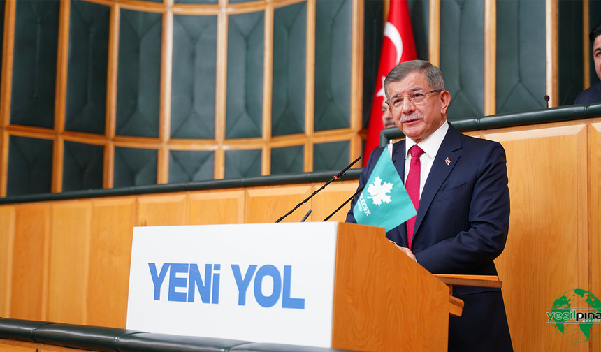 Davutoğlu'ndan Gazze'ye Bayram Mesajı ve İsrail'e Sert Tepki : "Bu Eller Kanlı Ellerdir!"