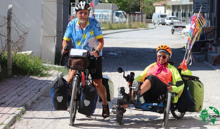 Fransa’dan Dünya Turuna Çıkan Bisikletli Çift Karapınar’a Ulaştı