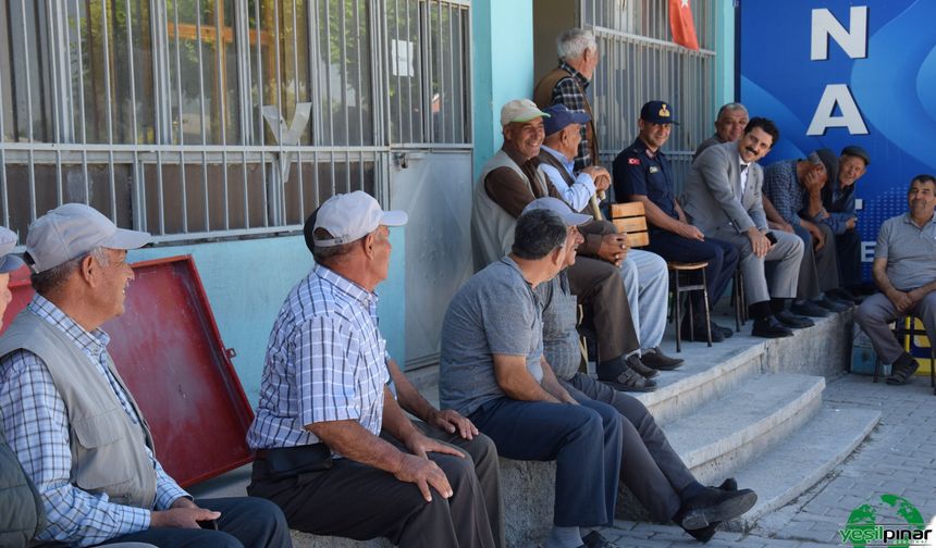 Kaymakam Şenol Öztürk, Kayalı Mahallesi'nde Vatandaşlarla Bir Araya Geldi