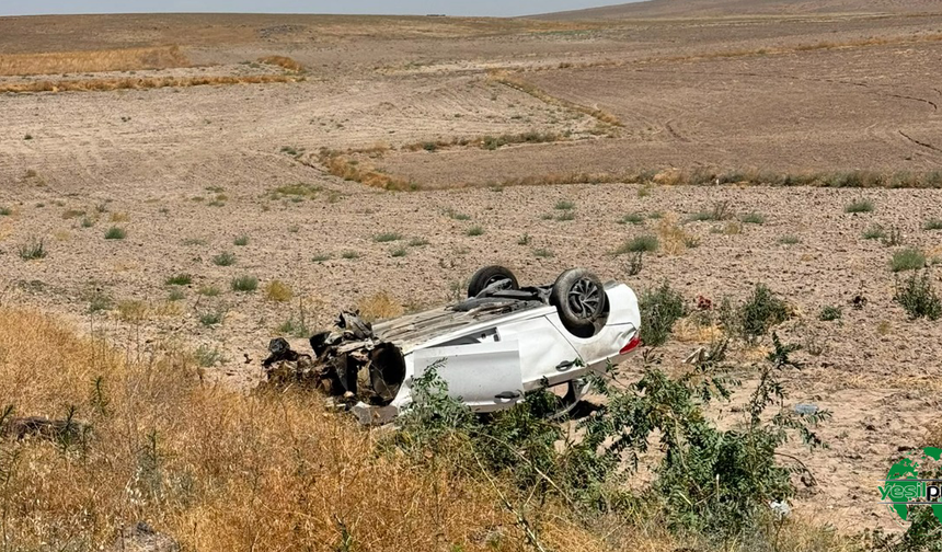 Bariyerlere Çarpan Otomobil Takla Attı: Aynı Aileden 5 Kişi Yaralandı