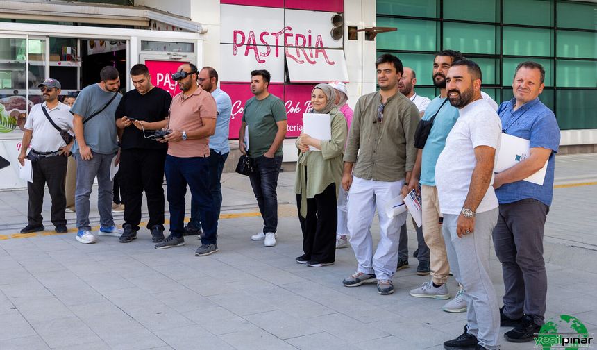 Konya'da Medya Çalışanlarına İHA-1 Pilotluk Eğitimi