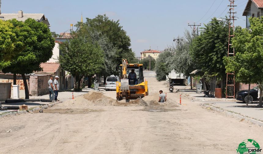 Karapınar’da İki Caddede Sıcak Asfalt Öncesi Çalışmalar Başladı